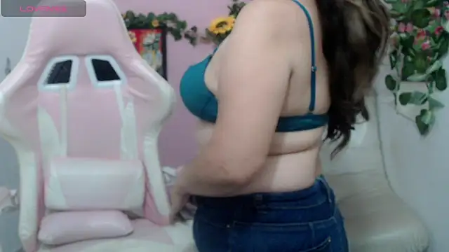 stepmother 105 online show from March 2026 03:29:01 PM