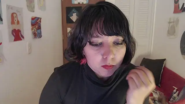 soynanabela28 online show from September 2025 11:49:02 PM