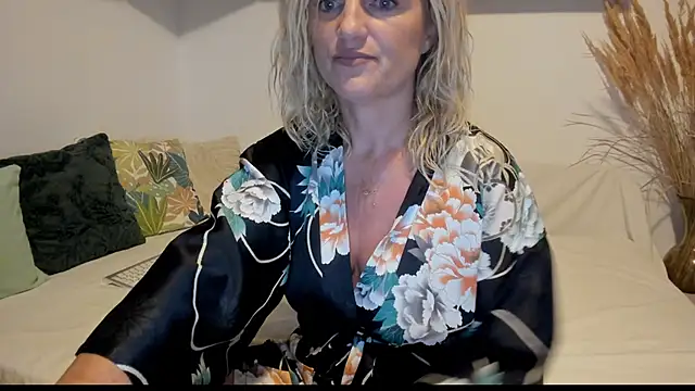 Jadore able online show from September 2025 01:39:01 AM