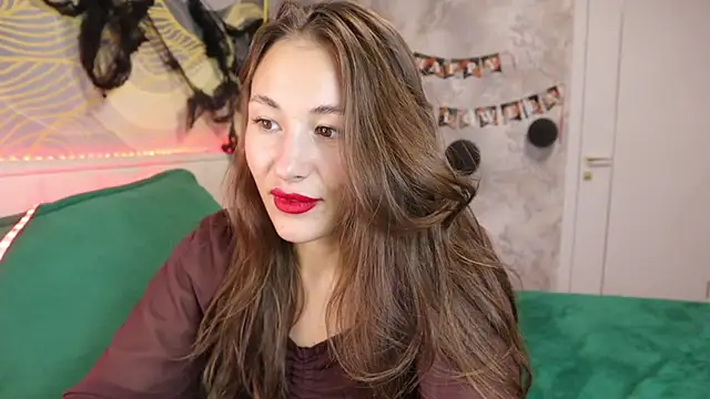 sunny girl4 online show from October 2025 04:35:01 PM