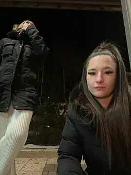 Snapshot of joanaelaa chatting on January 2025 06:02:01 PM joanaelaa online show from January 2025 06:02:01 PM