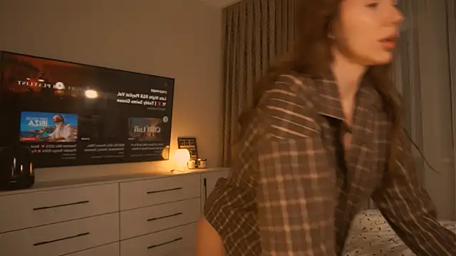 Snapshot of _Miss_Johansson_ chatting on February 2025 03:29:01 PM Miss Johansson online show from February 2025 03:29:01 PM