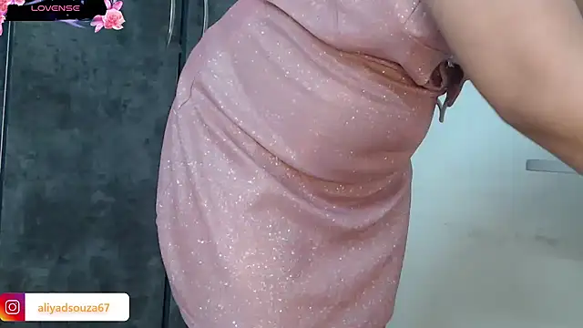 Snapshot of aliyadsouza chatting on December 2024 09:09:02 AM aliyadsouza online show from December 2024 09:09:02 AM