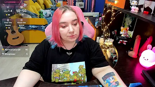 Snapshot of Softie_Sofy chatting on March 2025 08:05:02 AM Softie Sofy online show from March 2025 08:05:02 AM