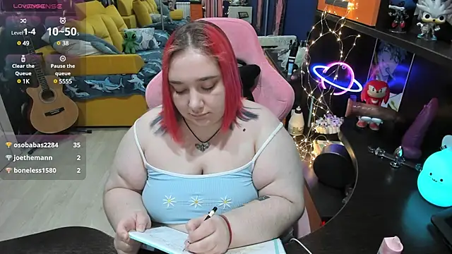 Snapshot of Softie_Sofy chatting on March 2025 10:47:01 AM Softie Sofy online show from March 2025 10:47:01 AM