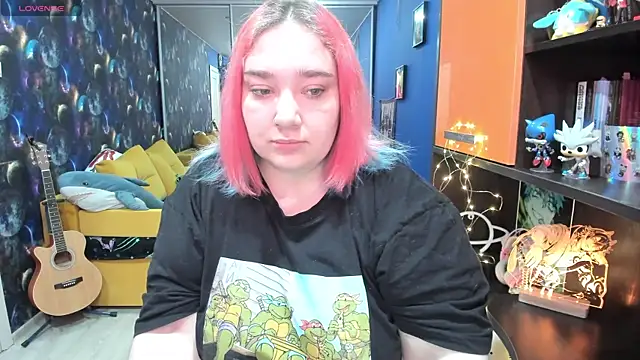 Snapshot of Softie_Sofy chatting on March 2025 05:13:02 AM Softie Sofy online show from March 2025 05:13:02 AM