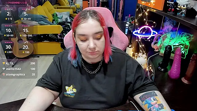 Snapshot of Softie_Sofy chatting on March 2025 09:45:02 AM Softie Sofy online show from March 2025 09:45:02 AM