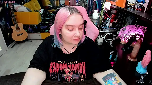 Snapshot of Softie_Sofy chatting on September 2025 03:19:01 AM Softie Sofy online show from September 2025 03:19:01 AM