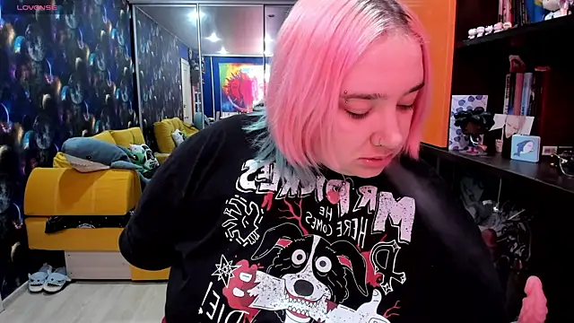 Softie Sofy online show from April 2026 02:15:02 AM