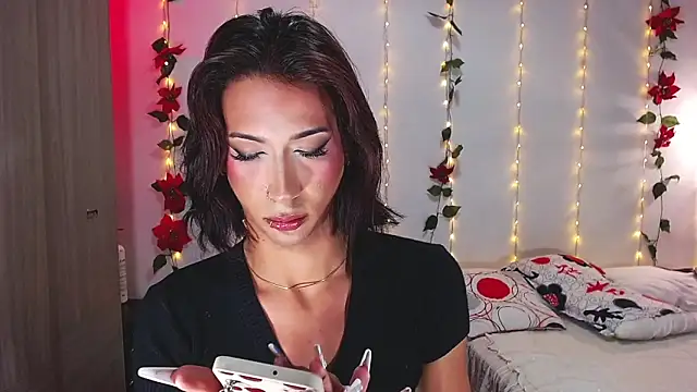 Kenisha Sweet online show from January 2025 02:47:01 PM