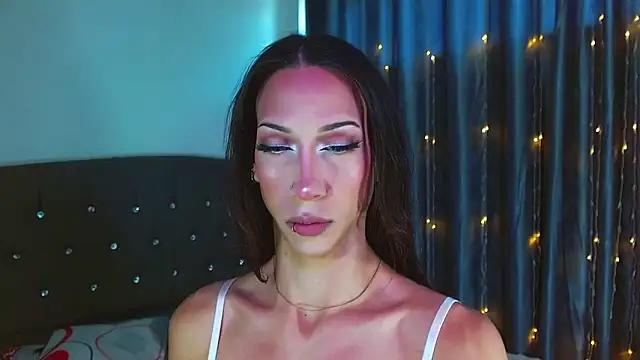 Kenisha Sweet online show from February 2026 04:22:02 PM