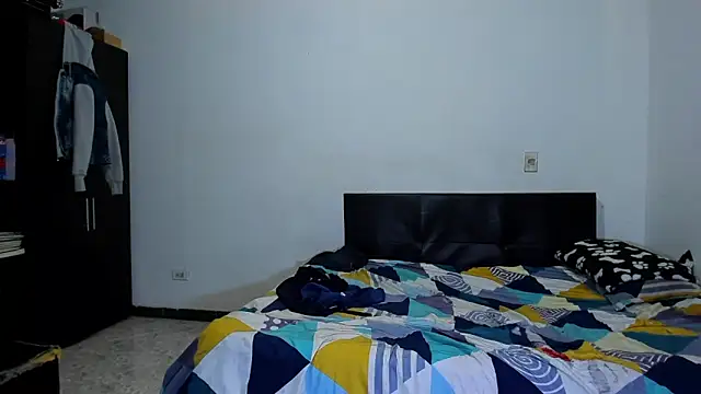 ares sexxx online show from March 2026 05:06:01 PM