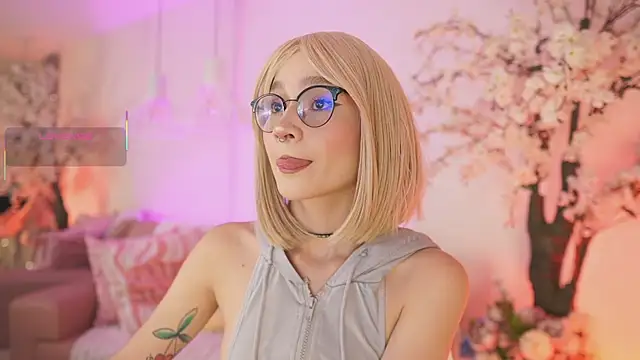 DalahiaRush online show from November 2025 07:02:02 PM