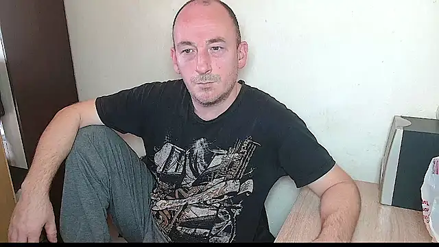 Snapshot of Johan___Barker chatting on January 2026 12:53:02 PM Johan Barker online show from January 2026 12:53:02 PM