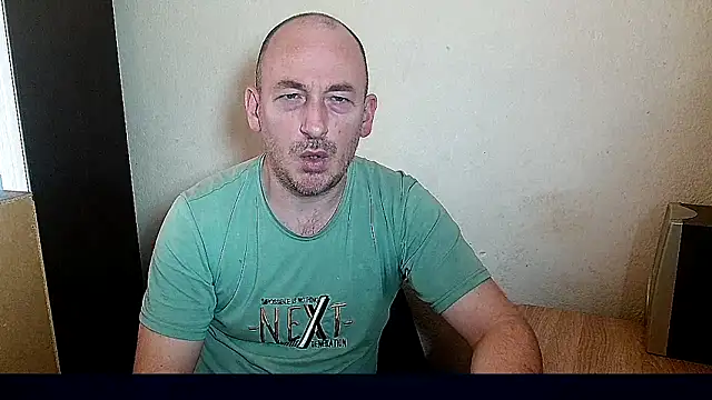 Snapshot of Johan___Barker chatting on February 2026 12:26:01 PM Johan Barker online show from February 2026 12:26:01 PM