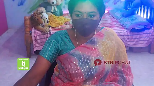 Snapshot of Novapol chatting on January 2025 06:06:02 PM Novapol online show from January 2025 06:06:02 PM