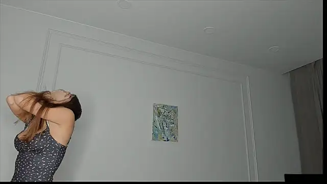 xx leila online show from December 2025 10:35:01 AM