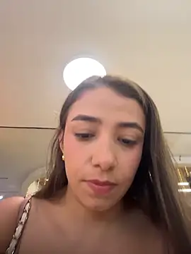 Snapshot of Hall_16 chatting on December 2025 08:15:01 PM Hall 16 online show from December 2025 08:15:01 PM