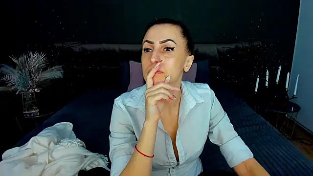 Rebecca Diamond online show from February 2026 06:39:02 AM