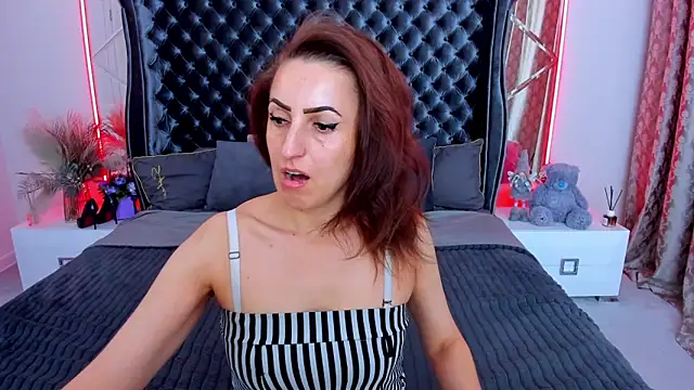 Snapshot of Rebecca_Diamond chatting on April 2026 05:36:01 AM Rebecca Diamond online show from April 2026 05:36:01 AM