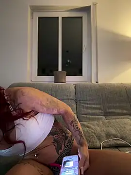 Pia July  online show from April 2026 07:25:02 PM