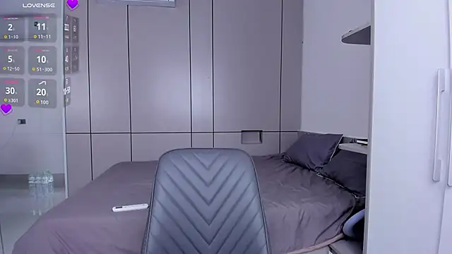 Lolly Jane online show from April 2026 02:31:01 AM