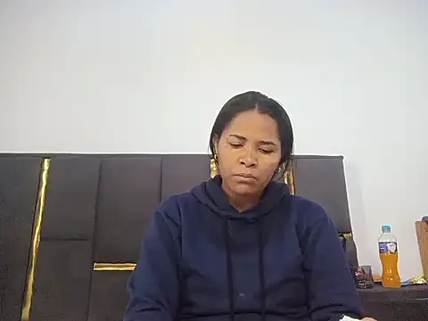 Snapshot of aleixane chatting on July 2026 07:47:01 AM aleixane online show from July 2026 07:47:01 AM