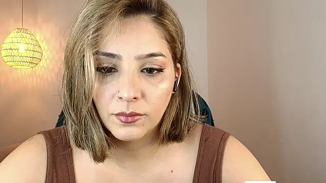 YummyAnna  online show from June 2026 07:57:01 PM