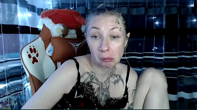 cold lollipop online show from February 2026 05:56:02 AM