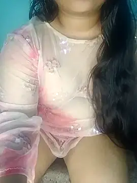 Sweet-Berry online show from October 2025 05:35:01 PM