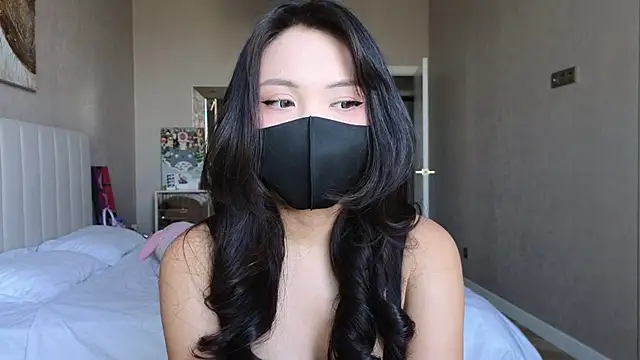 TammiLou online show from September 2025 05:18:02 AM