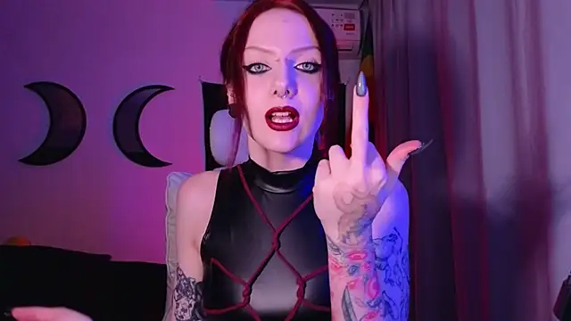 Ivon Diaz online show from March 2025 10:15:02 PM