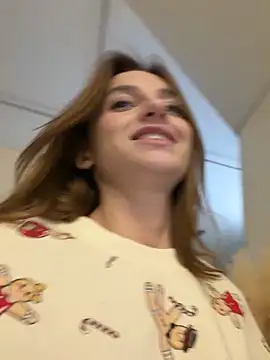 -AngelAri- online show from December 2025 09:22:01 PM