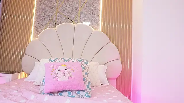 mssburbuja online show from November 2025 03:06:02 AM