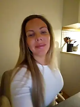 novaforyou1 online show from January 2025 06:27:02 PM