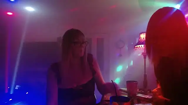 COUPLE4VOYEUR01 online show from October 2025 06:39:02 PM