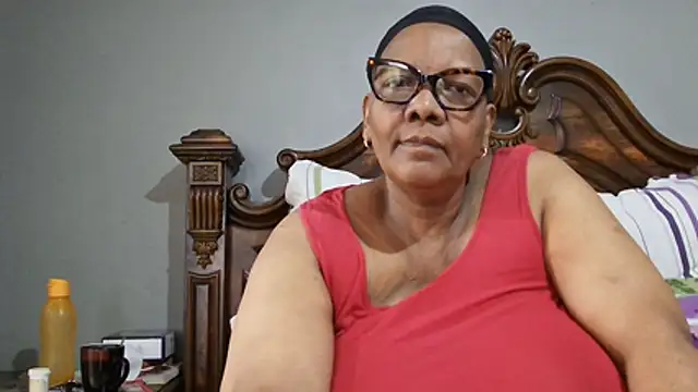 SEXYBOOBSNASS online show from October 2025 04:49:01 AM