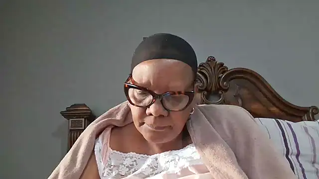 SEXYBOOBSNASS online show from November 2025 03:50:01 AM