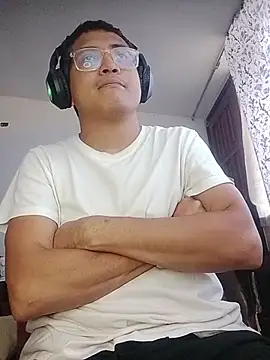 Mghty-cockl88 online show from February 2026 04:40:02 PM