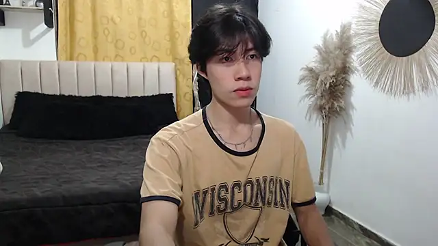 Snapshot of Elio-cam chatting on February 2026 01:35:02 AM Elio-cam online show from February 2026 01:35:02 AM