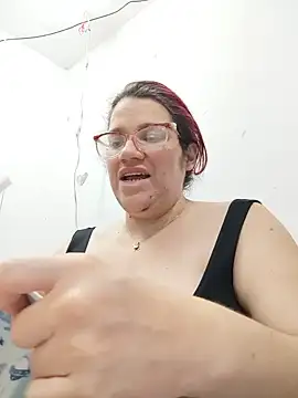 karlythothxh online show from June 2026 06:12:01 PM