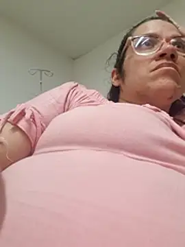 karlythothxh online show from August 2026 10:19:01 PM