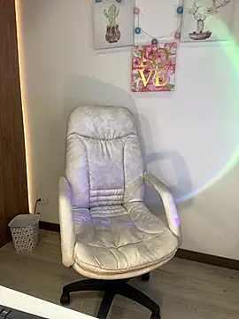 Kate se online show from December 2024 04:49:02 PM