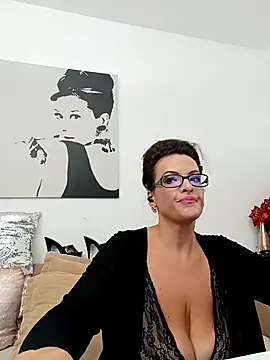 RebeccaNoble online show from October 2025 11:41:02 AM