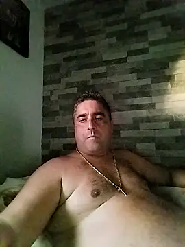 ADRIAN ADI40 online show from October 2025 03:32:01 PM