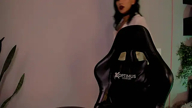 sussyprice online show from November 2025 10:09:01 PM