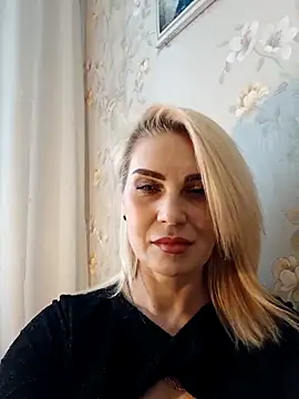 Snapshot of JennyOMay chatting on December 2025 03:58:02 AM JennyOMay online show from December 2025 03:58:02 AM