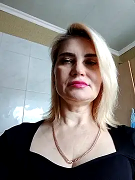 Snapshot of JennyOMay chatting on February 2026 04:24:01 AM JennyOMay online show from February 2026 04:24:01 AM