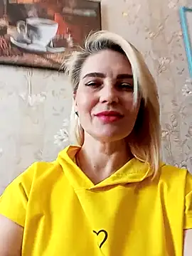 Snapshot of JennyOMay chatting on March 2026 03:45:02 AM JennyOMay online show from March 2026 03:45:02 AM