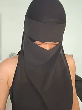 Snapshot of radiagazali chatting on February 2026 05:51:02 PM radiagazali online show from February 2026 05:51:02 PM